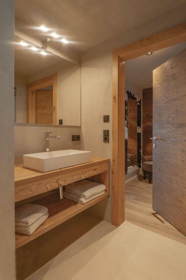 Appartements Erwin & Eleonore Huettl - Penthouse Neukirchen am Grossvenediger Bagian luar foto